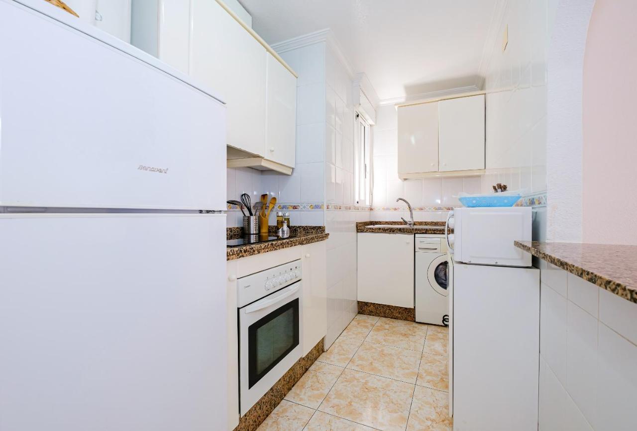 Piso 2 Dormitorios, Equipado, 5 Min Playa Del Cura Торевьиа Экстерьер фото
